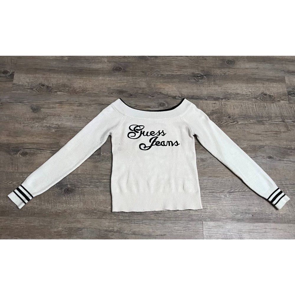 Vintage Guess Jeans embroidered logo sweater size small (slim- fitted)